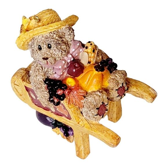 Vtg Fall Harvest Thanksgiving Resin Bear Pumpkins In Wheel Barrow Halloween READ - Picture 10 of 12